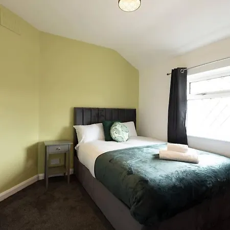 Origin - Close 2 City-centre, Shops, Netflix * Leeds (West Yorkshire)