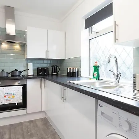 Origin - Close 2 City-centre, Shops, Netflix *