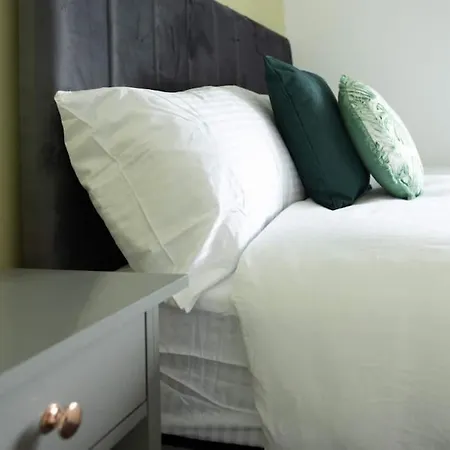 Apartment Origin - Close 2 City-centre, Shops, Netflix Leeds (West Yorkshire)