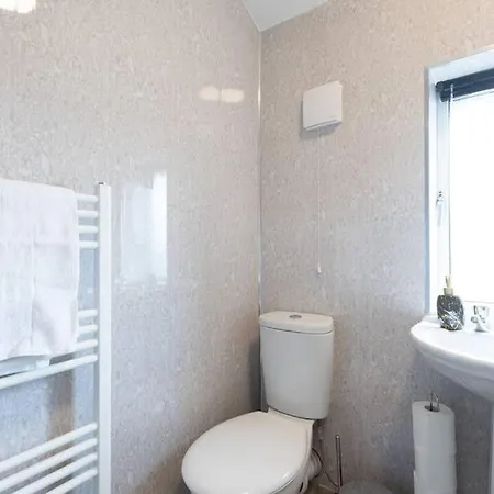 Origin - Close 2 City-centre, Shops, Netflix * Leeds (West Yorkshire)