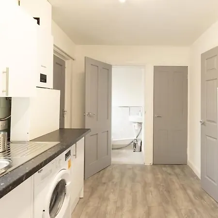 Origin - Close 2 City-centre, Shops, Netflix * Leeds (West Yorkshire)